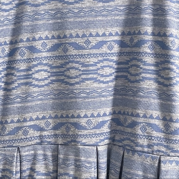 LULAROE Simply Comfortable Amelia Midi Skater Geometric Print Dress w Back Zip - Picture 5 of 13